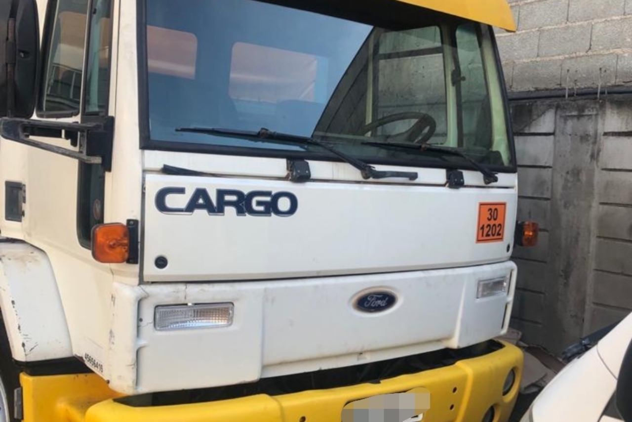 Ford Cargo1417 - 02/02 4