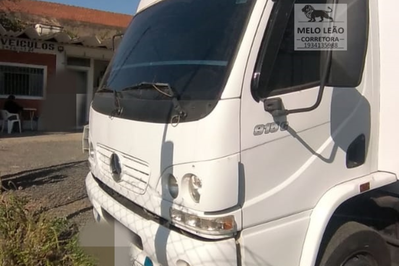 Mercedes Benz Accelo 915 - 11/11 4
