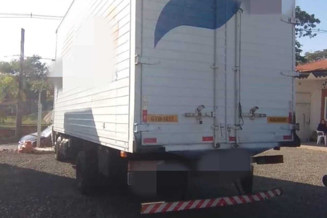 Mercedes Benz Accelo 915 - 11/11 9