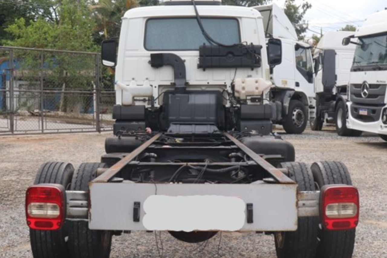 Volkswagen 8 160 - 14/14 8
