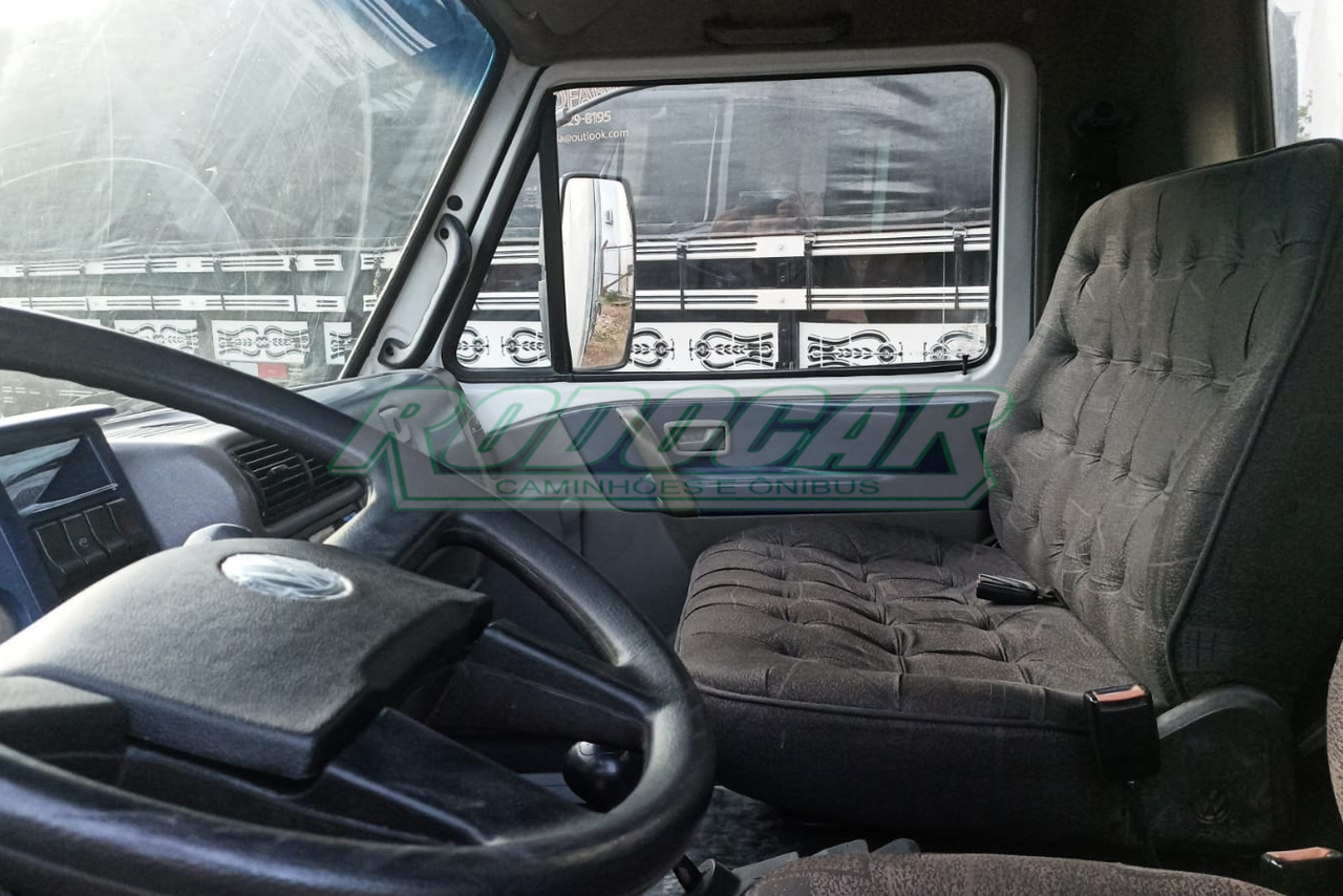Volkswagen 8 120 - 05 9