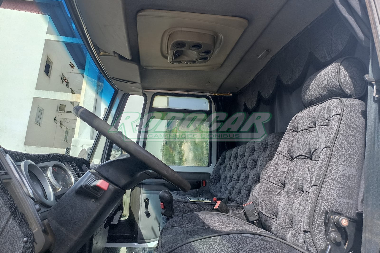Ford Cargo2428 - 11 2