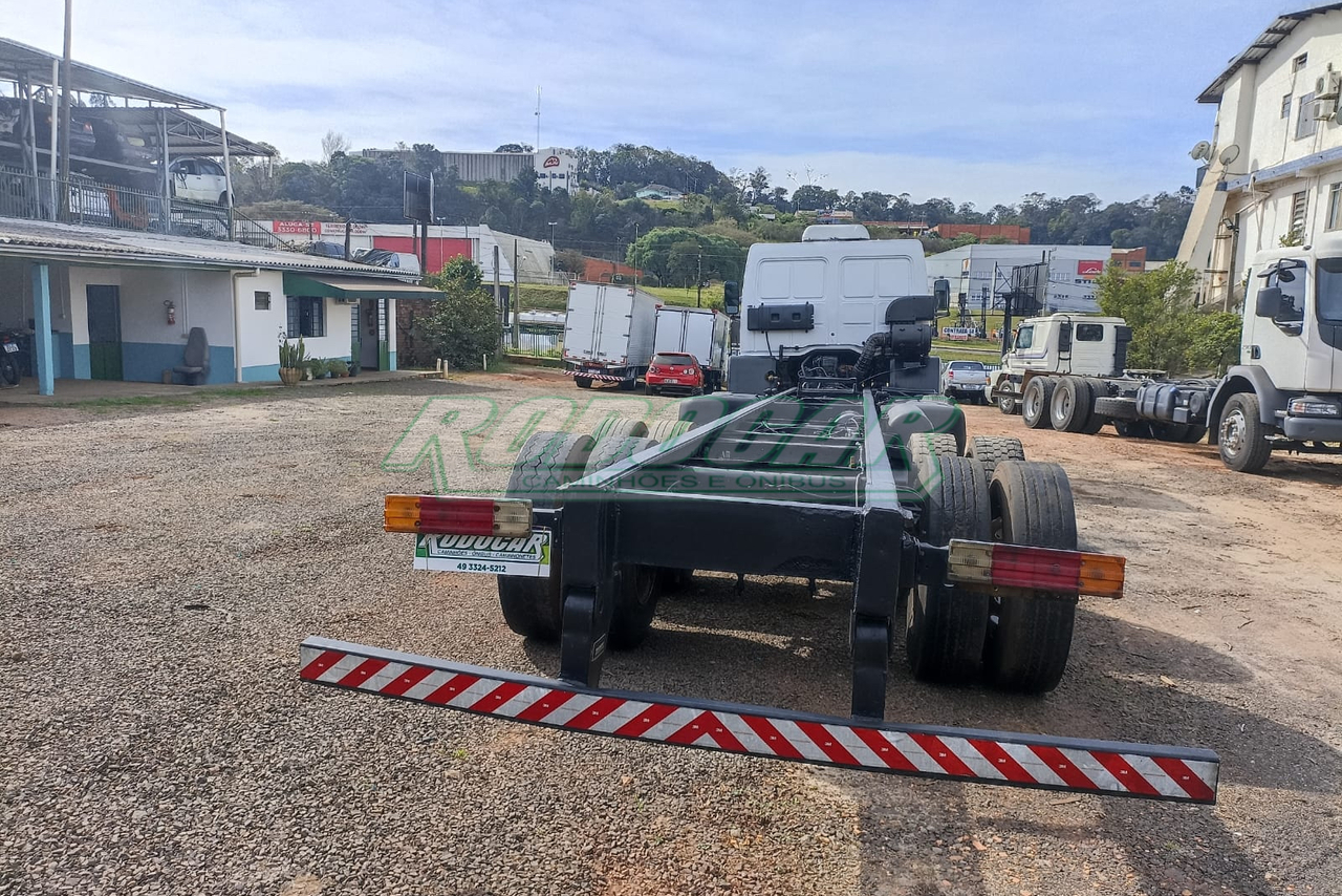 Ford Cargo2428 - 11 6