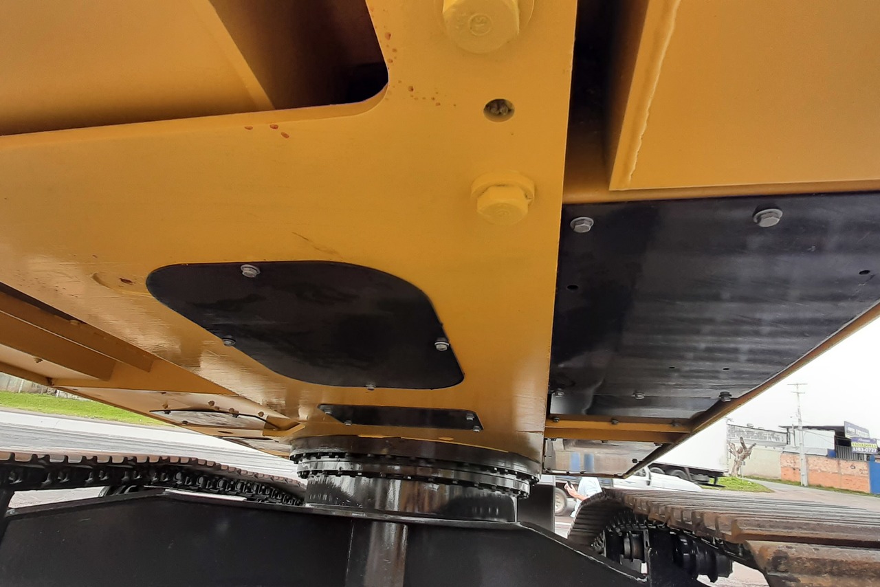 New Holland E215LC - 14/14 3