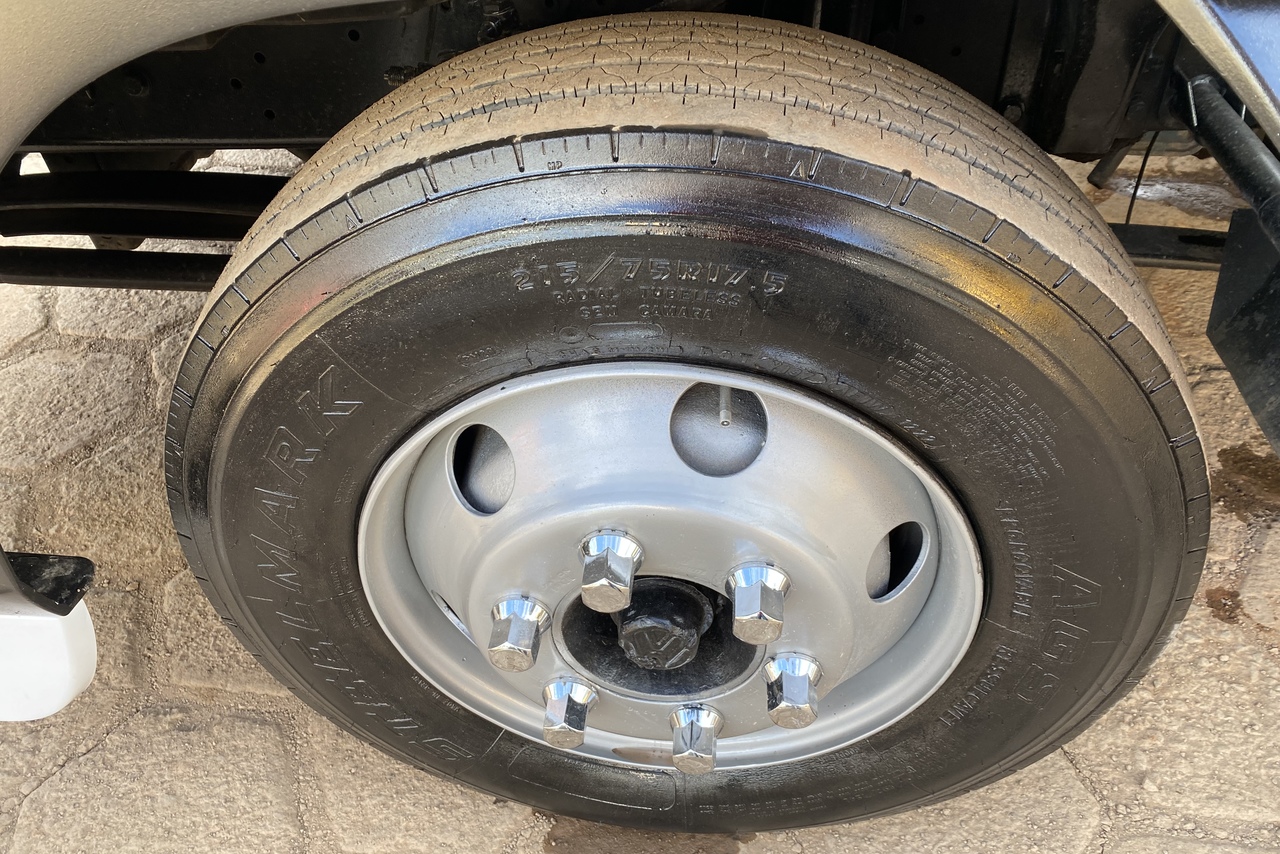 Volkswagen 8 150 - 10/10 6