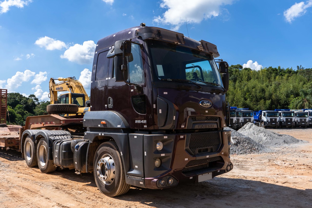Ford Cargo 2932 - 01/14 2