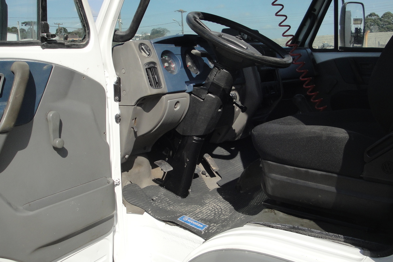 Volkswagen 8 150 - 08/08 9