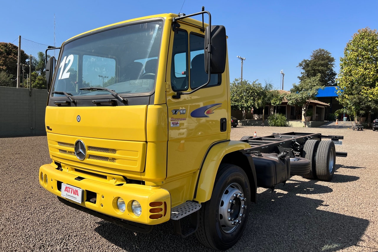 Mercedes Benz MB 1718 - 11/12 3