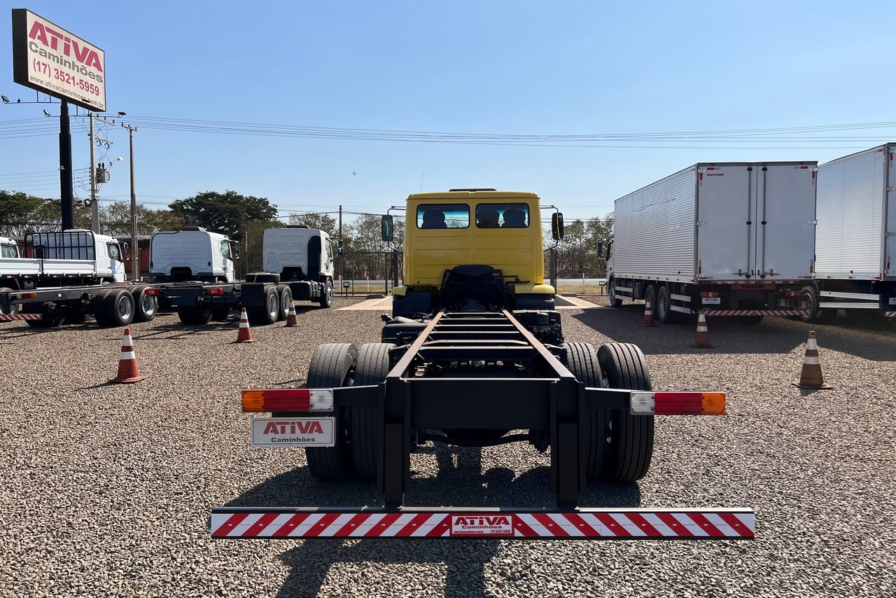 Mercedes Benz MB 1718 - 11/12 4