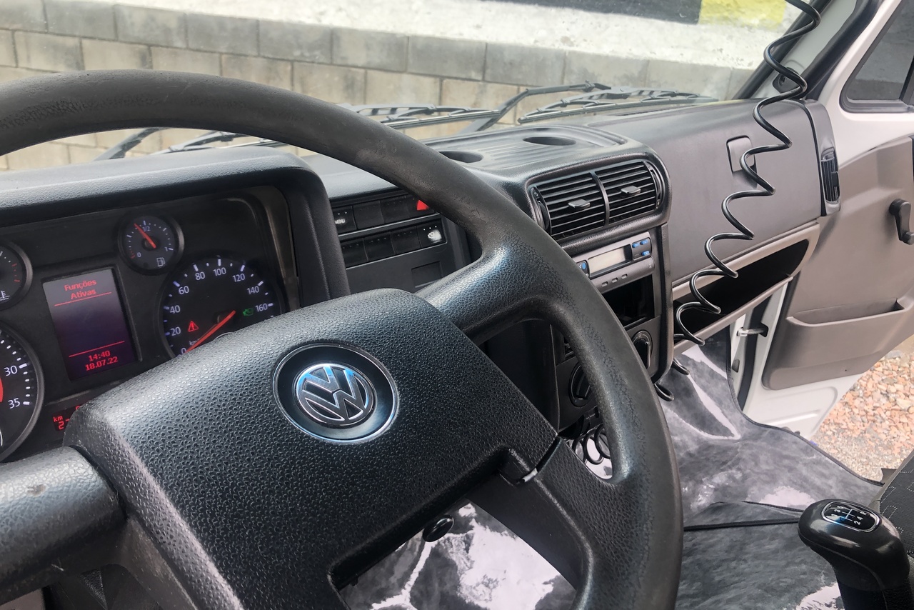 Volkswagen 8 160 - 16/16 17