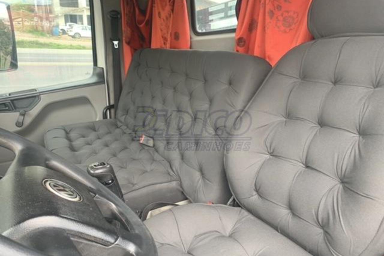 Volkswagen 13-180 - 09/09 6