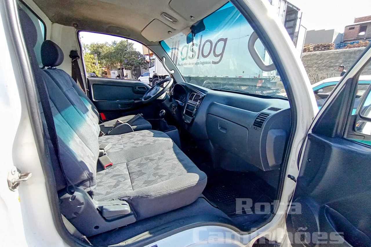 KIA Bongo K-2500 - 08/09 9