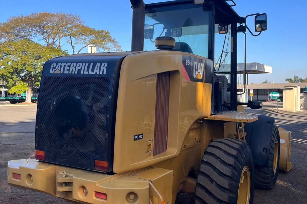 Caterpillar  924 - 11/11 4