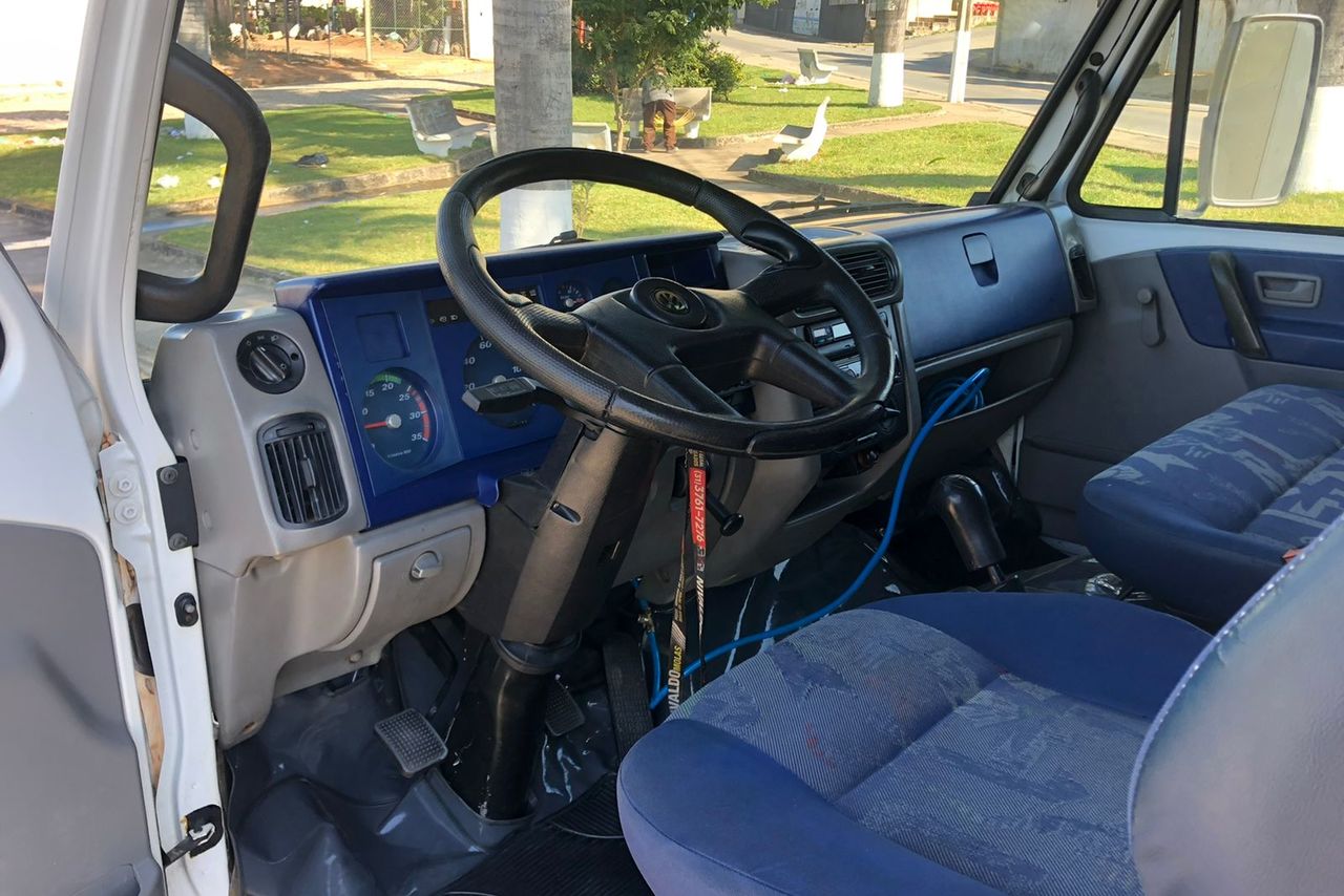 Volkswagen 8 120 - 09/10 21