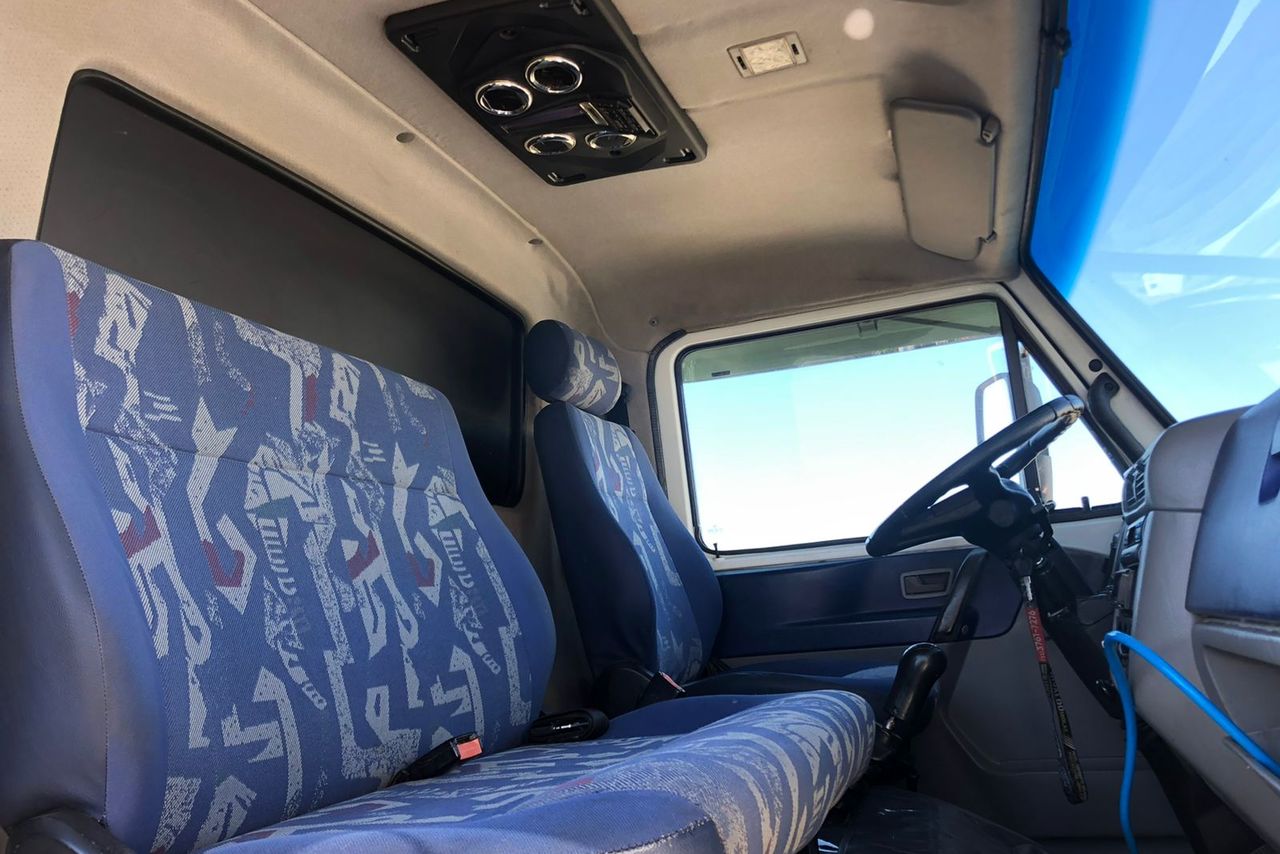 Volkswagen 8 120 - 09/10 28