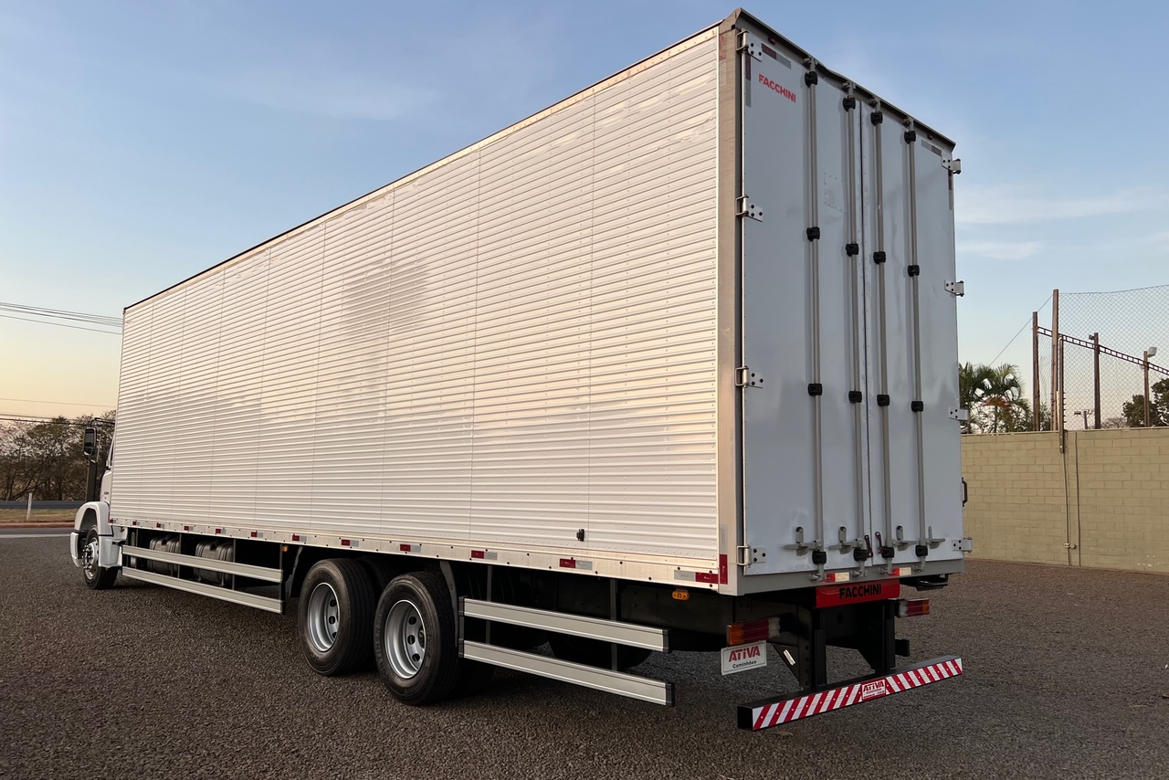 Mercedes Benz MB 2324 - 13/13 6