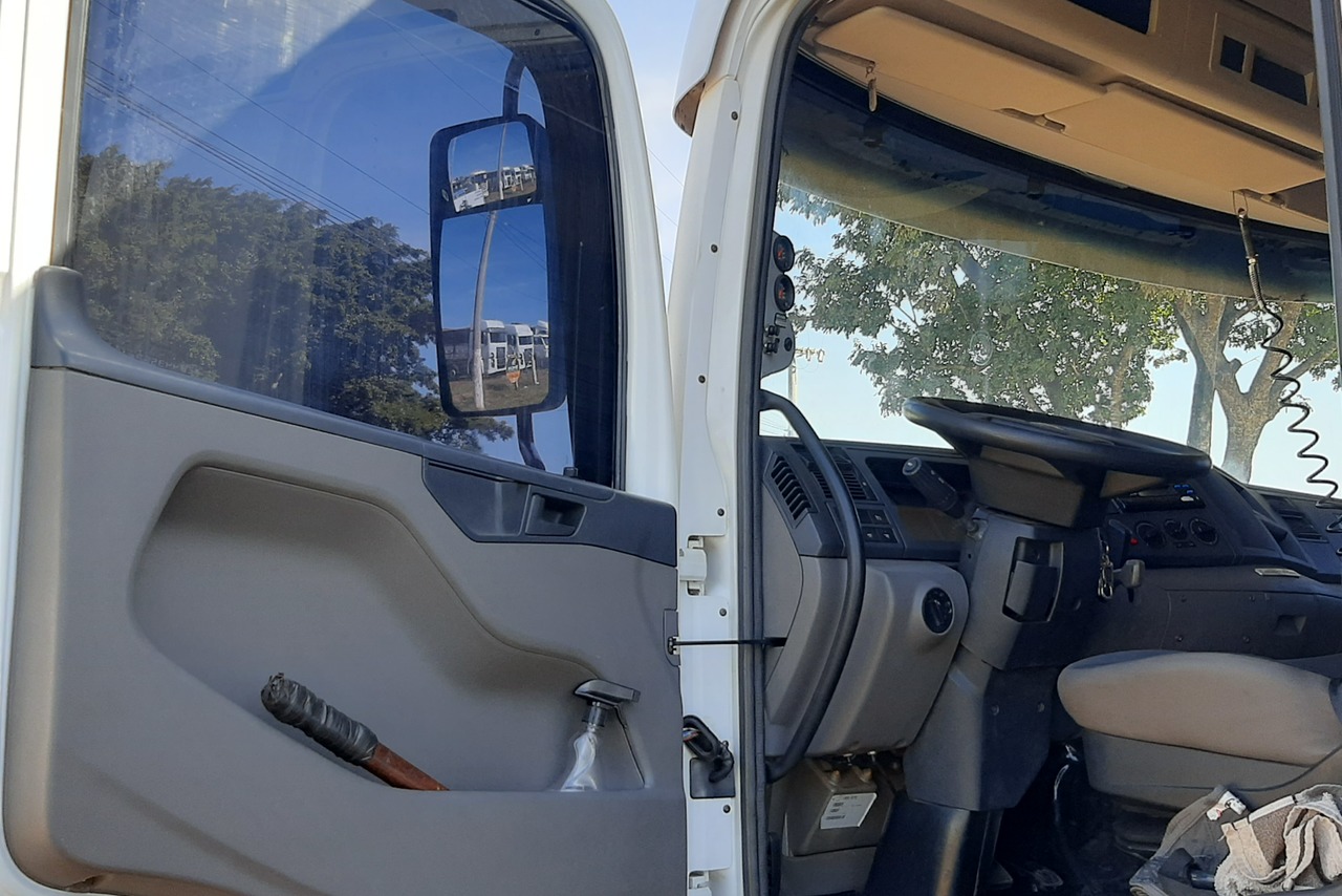 Volkswagen 25 420 - 14/14 5