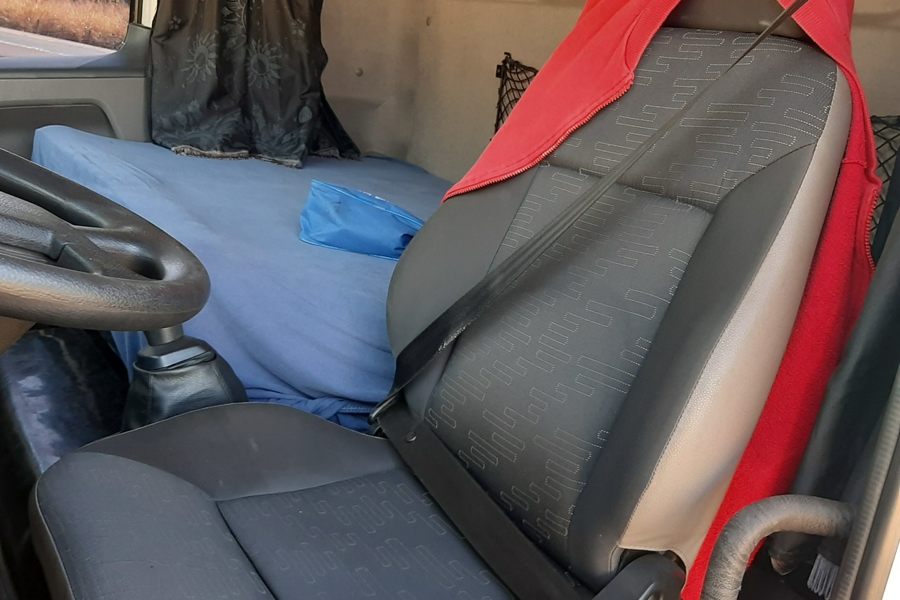 Volkswagen 25 420 - 14/14 8