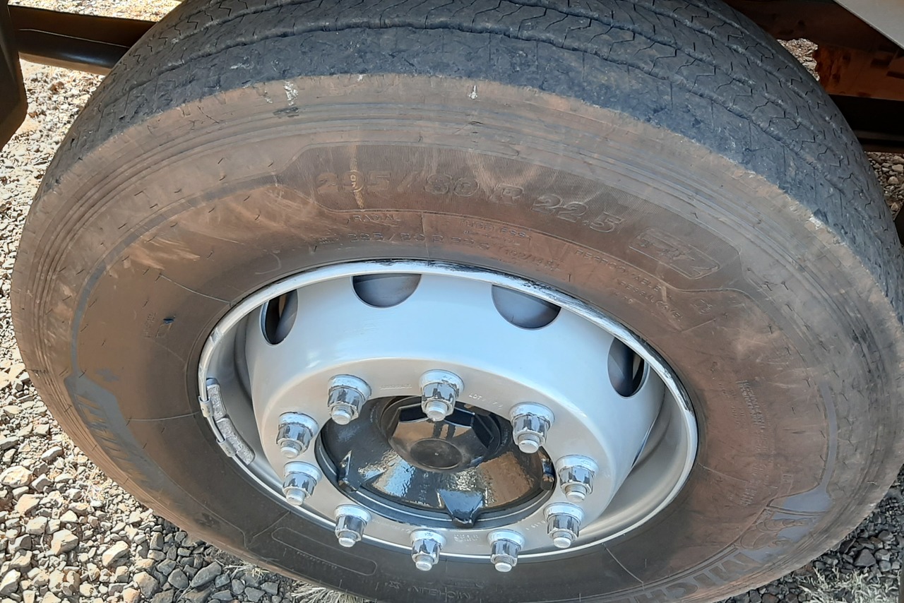 Volkswagen 25 420 - 14/14 12