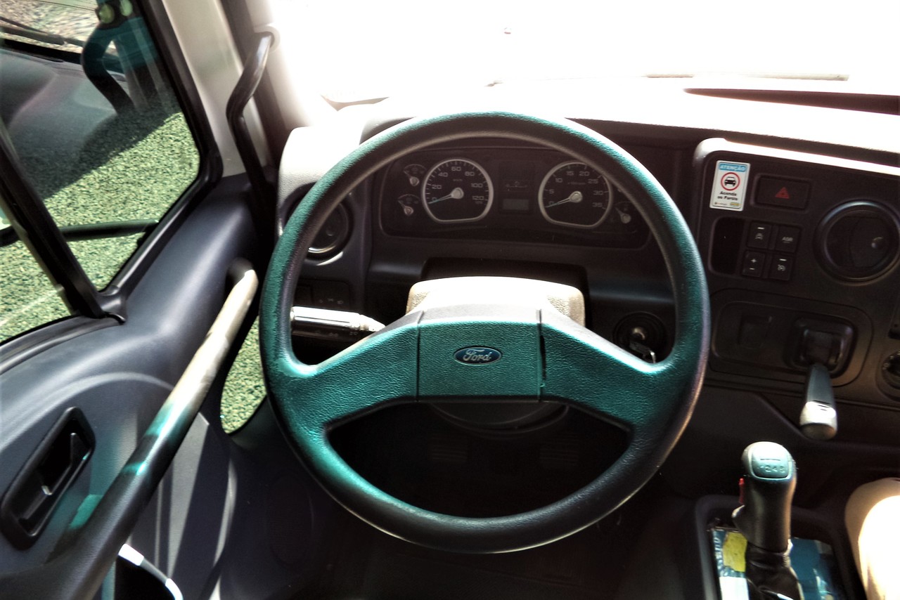 Ford Cargo1723 - 13/13 10
