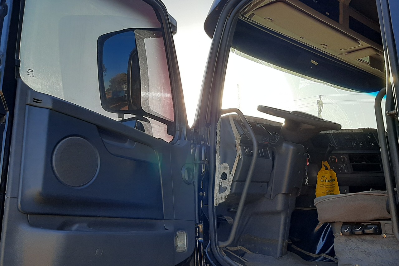 Volvo FH 440 - 11/11 3