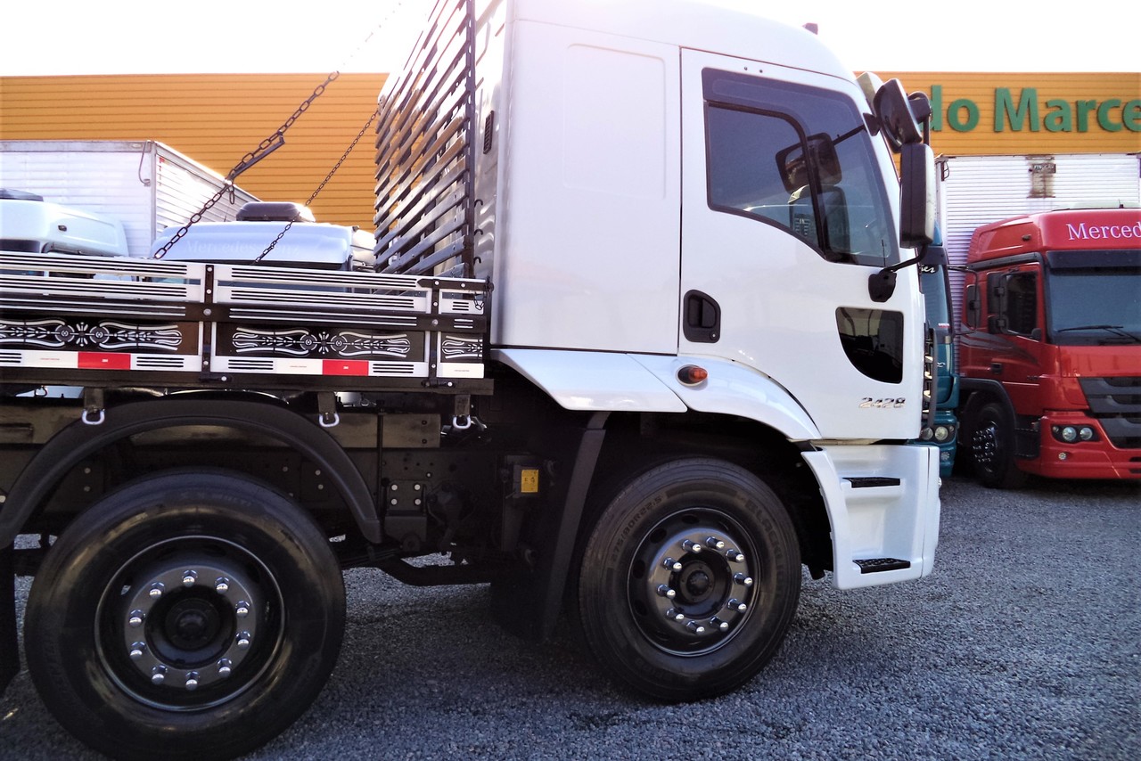 Ford Cargo2428 - 11/12 10