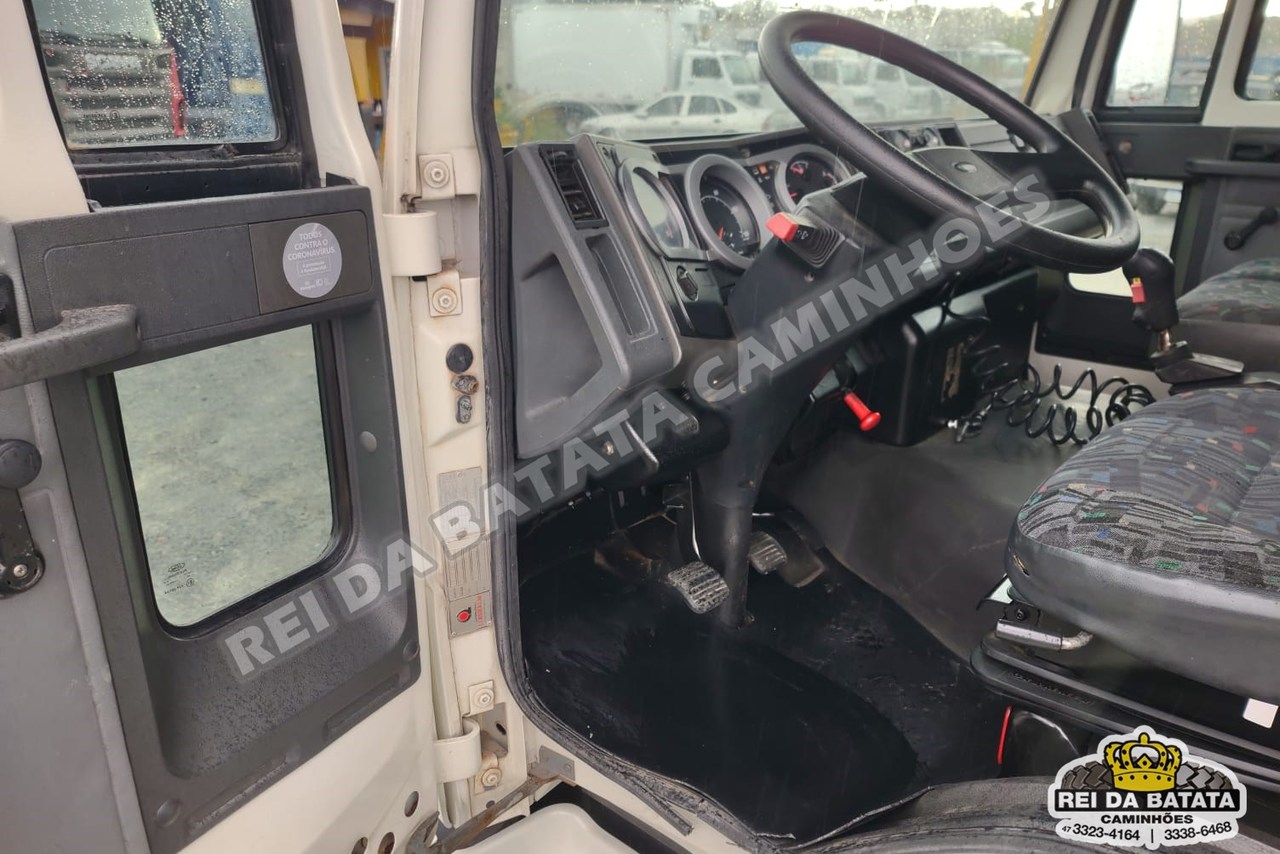 Ford Cargo2428 - 11/11 17