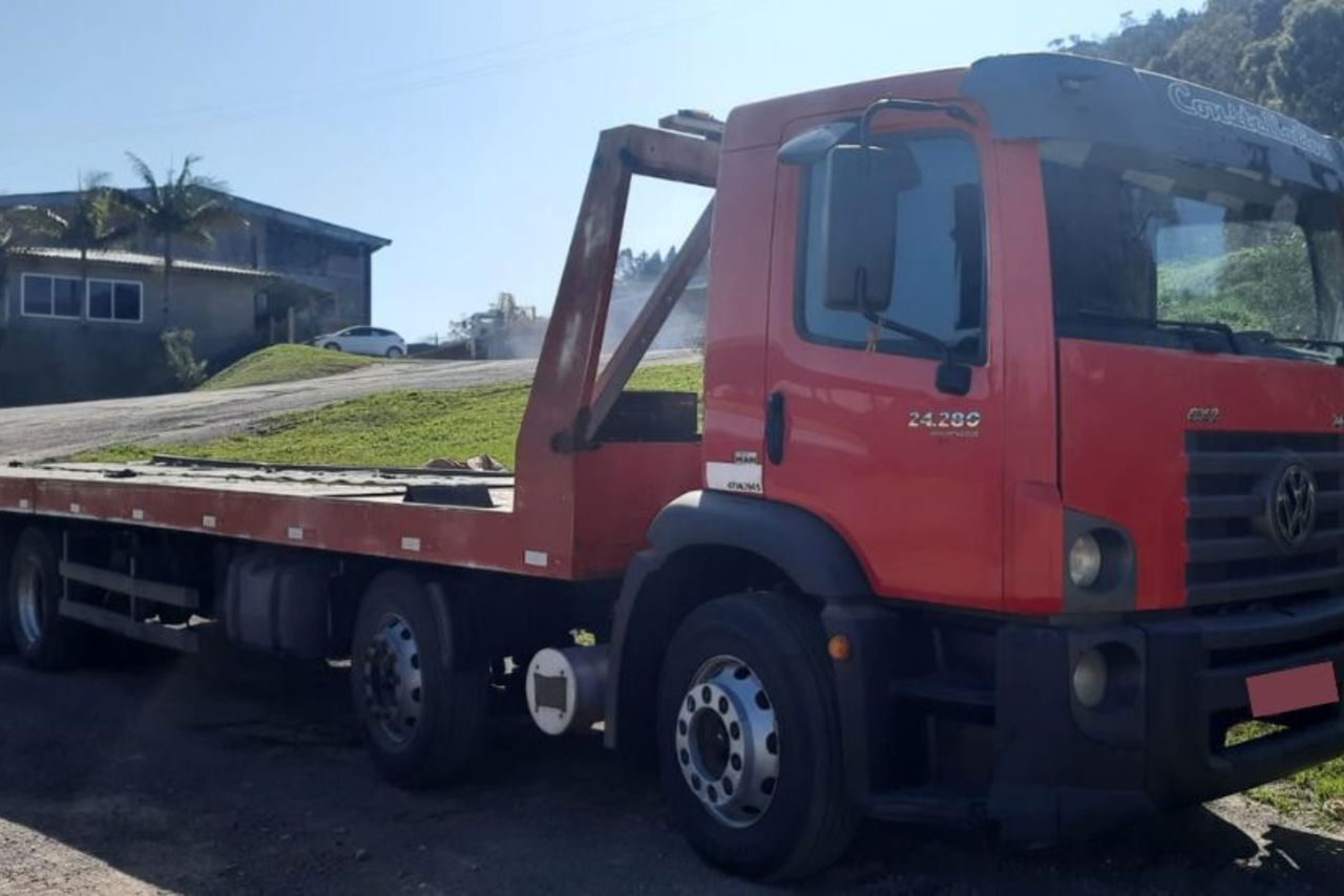 Volkswagen 24-280 E Constellation 6x2 - 13 3