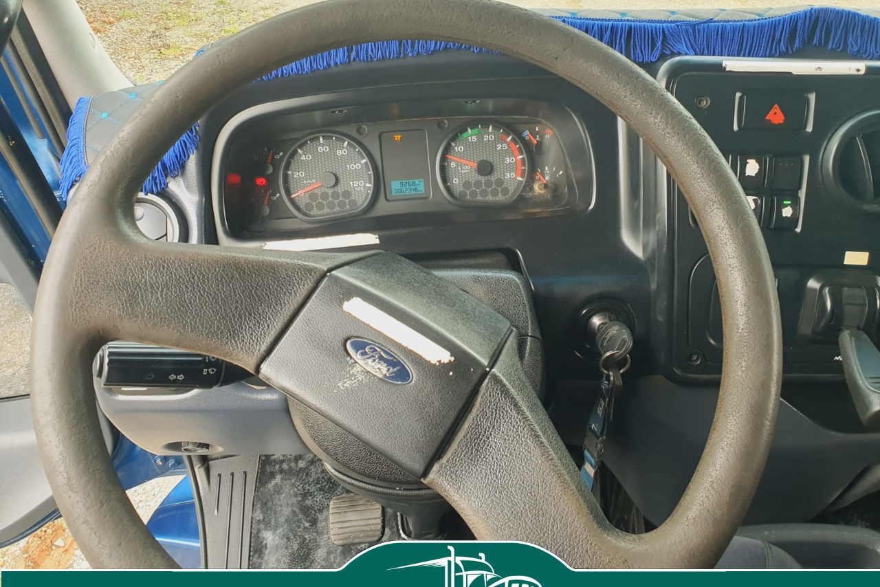 Ford Cargo2428 - 11/12 13