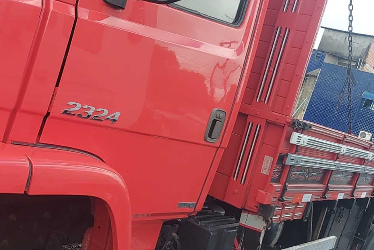 Mercedes Benz MB 2324 - 13/13 8