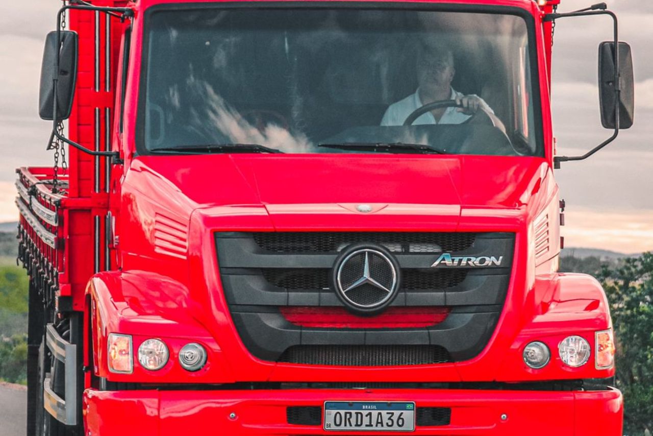 Mercedes Benz MB 2324 - 13/13 18