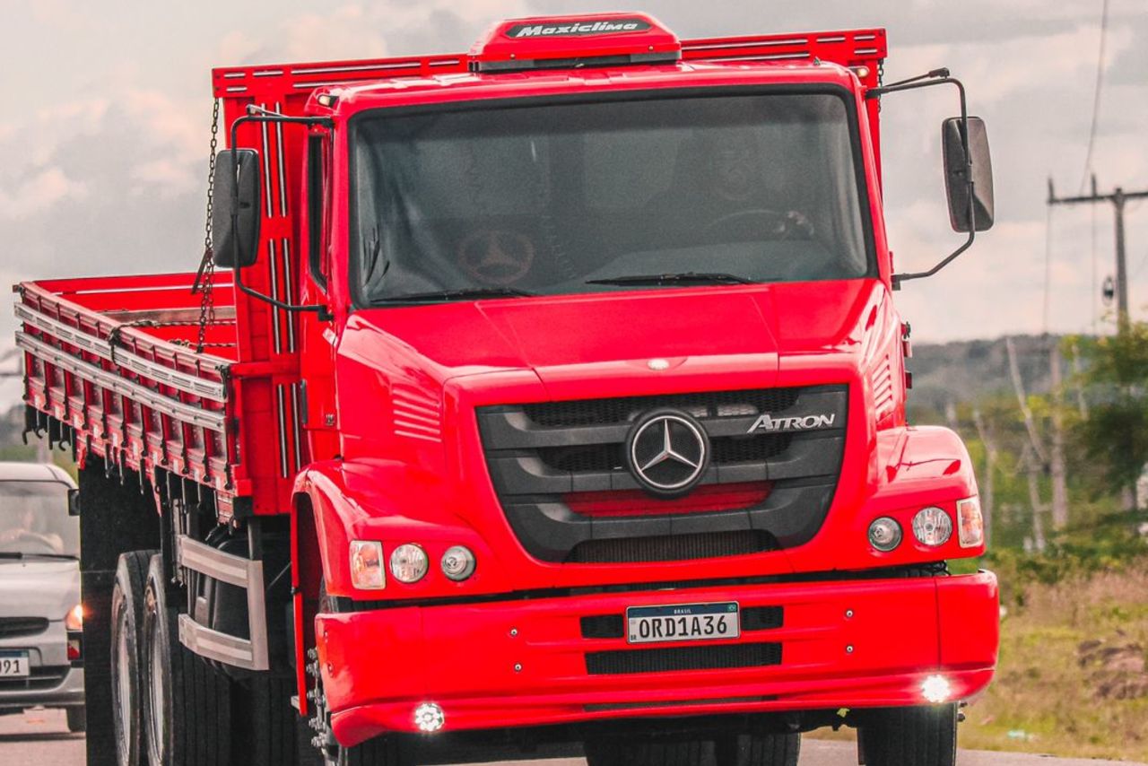 Mercedes Benz MB 2324 - 13/13 19
