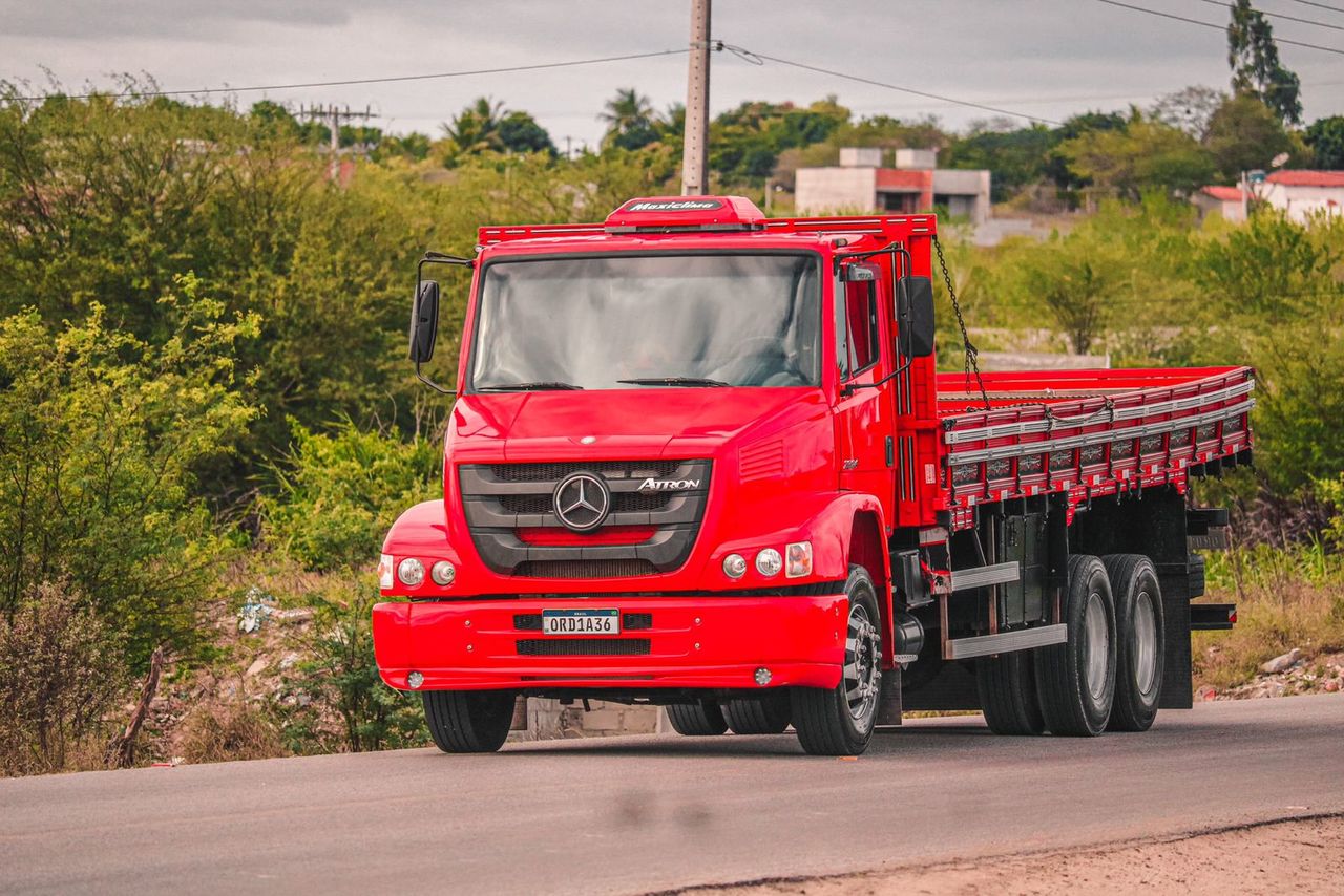Mercedes Benz MB 2324 - 13/13 20