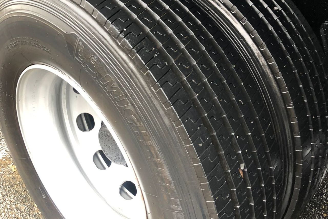 Volkswagen 24-280 E Constellation 6x2 - 14/14 5