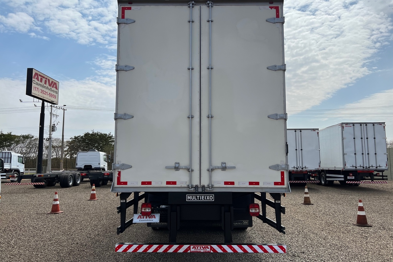 Volkswagen 24-280 E Constellation 6x2 - 21/22 5