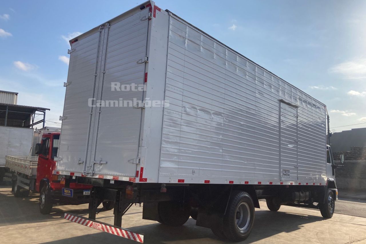 Ford Cargo1317 - 07/08 4