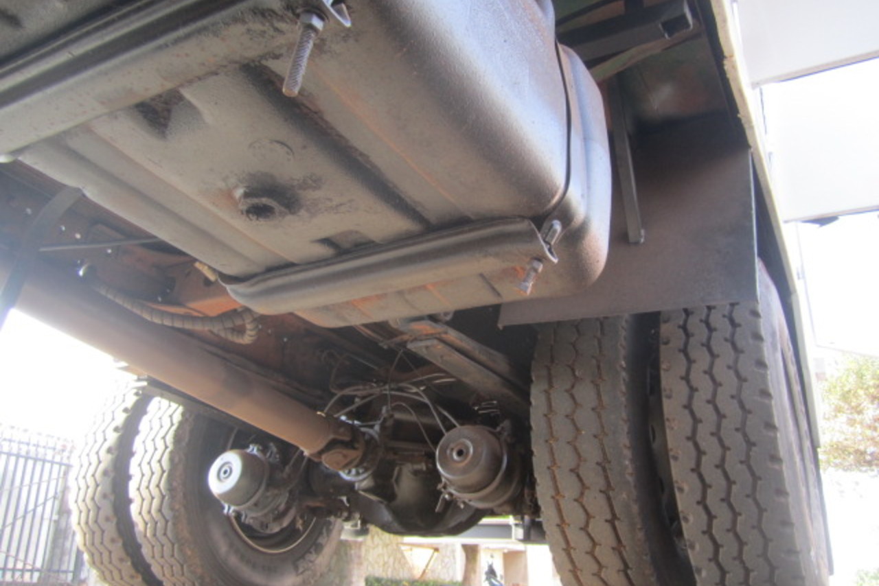 Mercedes Benz MB 1718 - 08/08 8