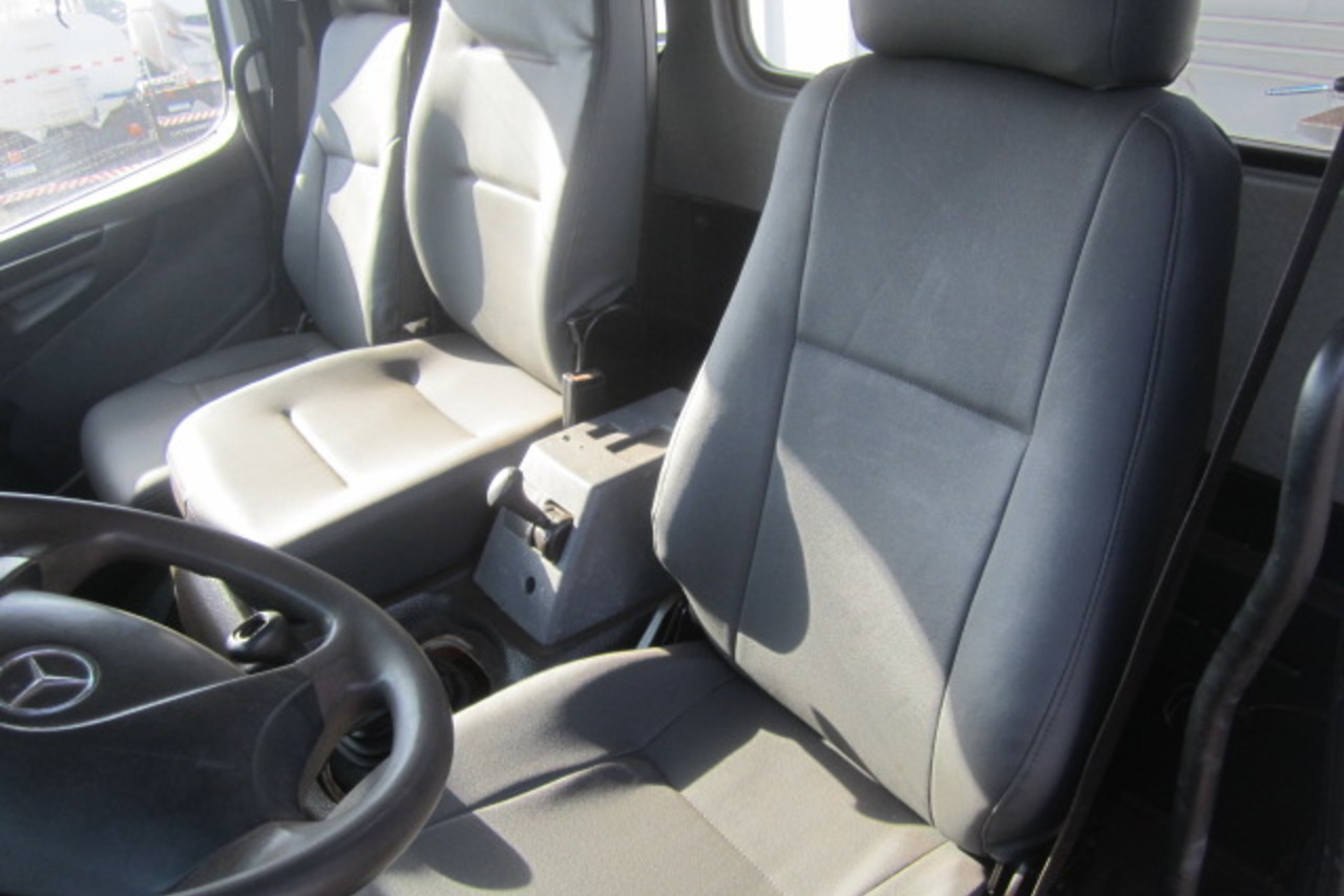 Mercedes Benz MB 1718 - 08/08 17