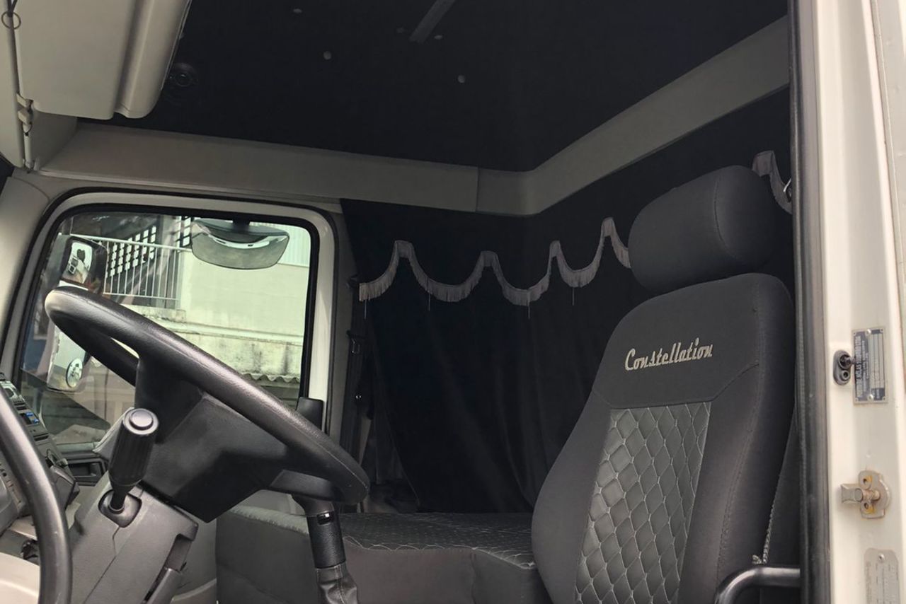 Volkswagen 17 250 - 07/08 8