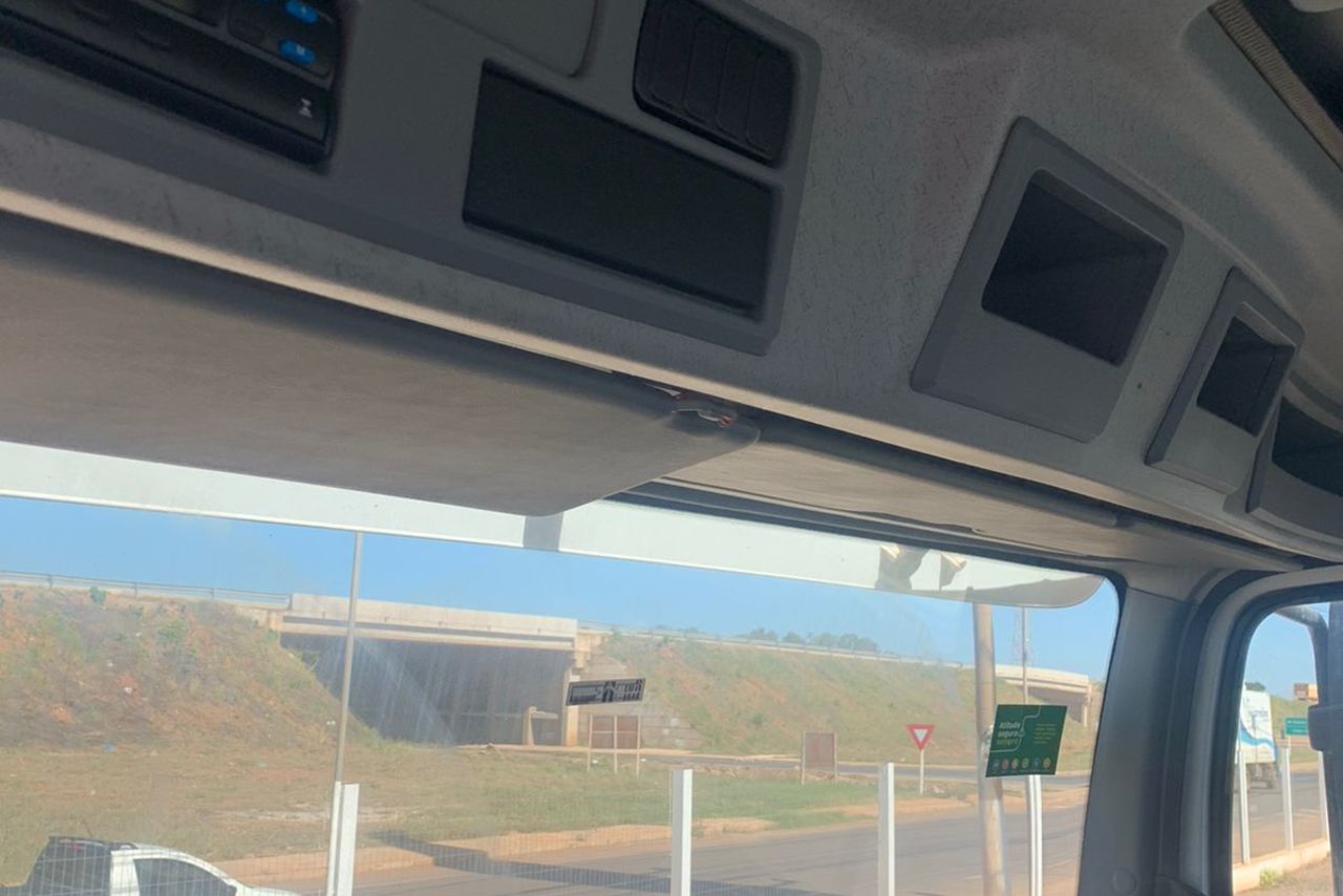Mercedes Benz Axor 4144 - 16/16 4