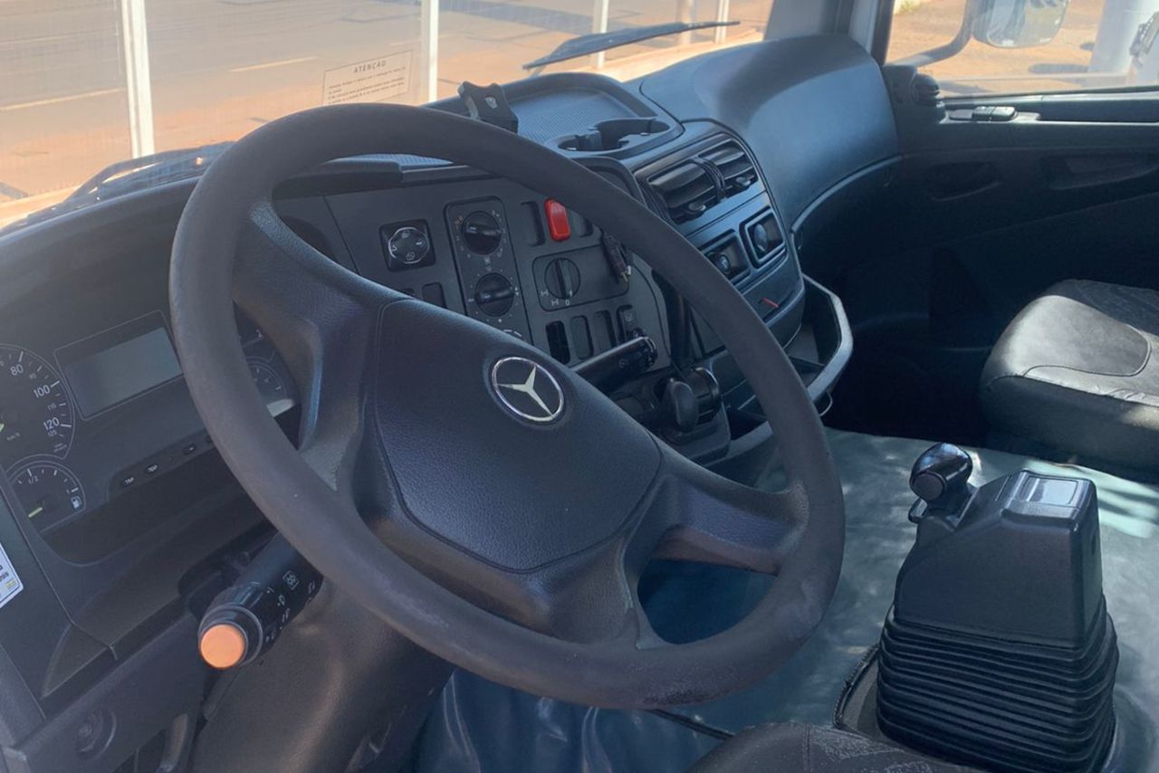 Mercedes Benz Axor 4144 - 16/16 5