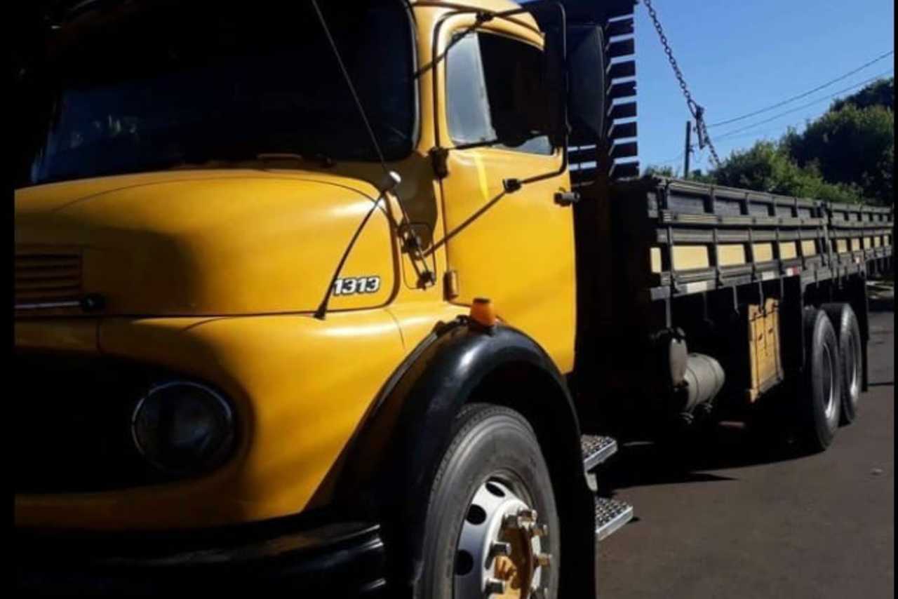 Mercedes Benz MB 1313 - 77/77 2