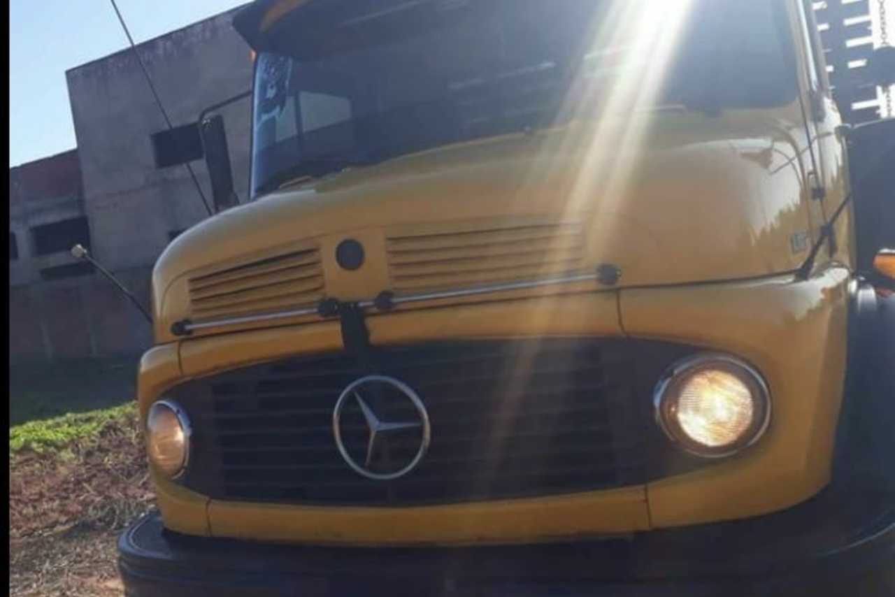 Mercedes Benz MB 1313 - 77/77 3