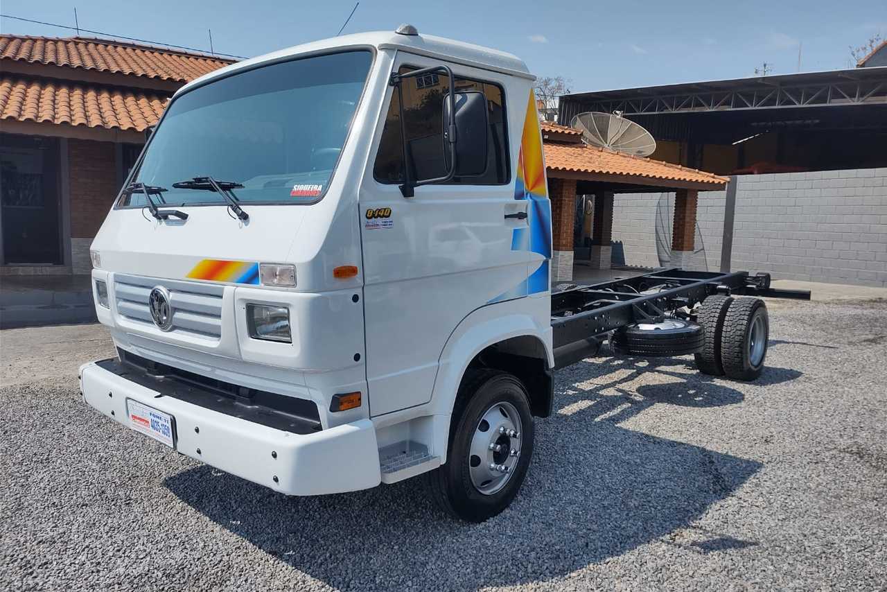 Volkswagen 8 140 - 98/98 3