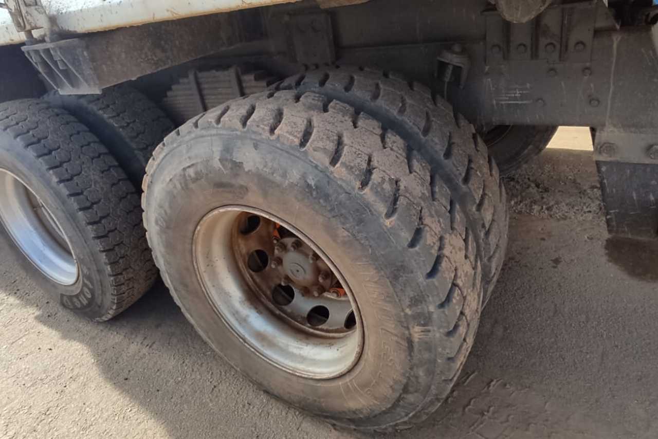 Ford Cargo 3133 - 12/12 4