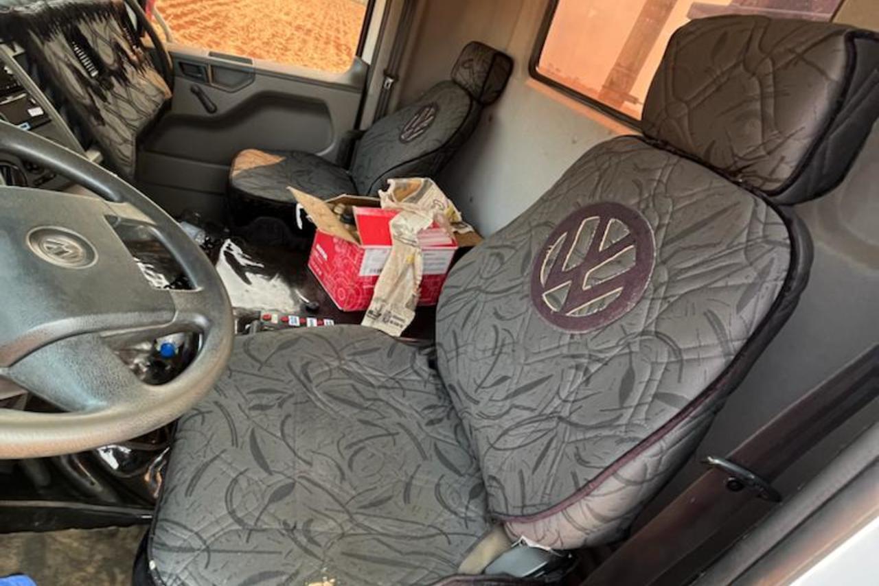 Volkswagen 26-280 Constellation 6x4 - 18/18 5