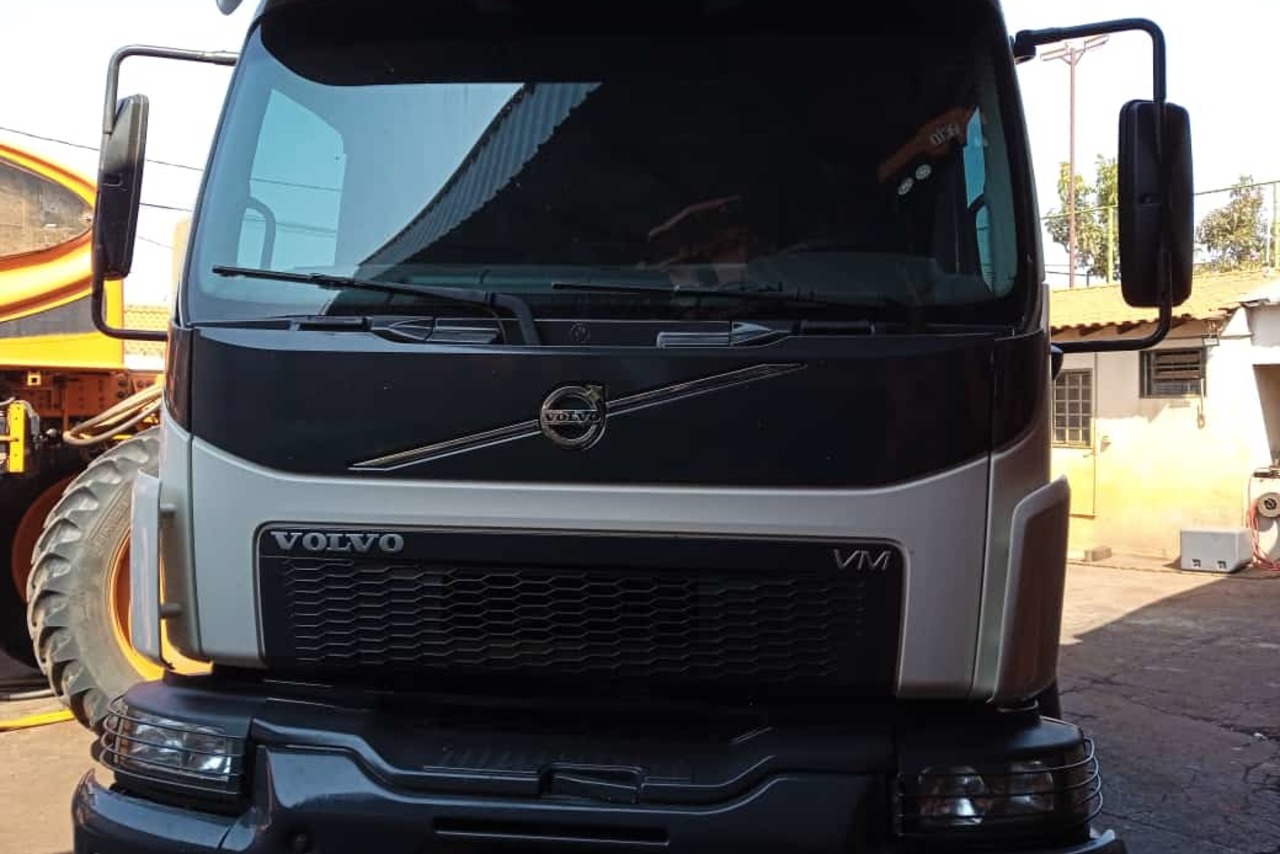 Volvo VM 270 - 16/16 2
