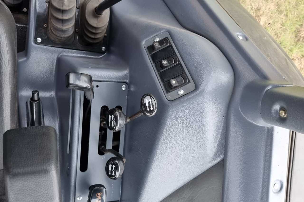 Valtra BM 125 - 13/13 9