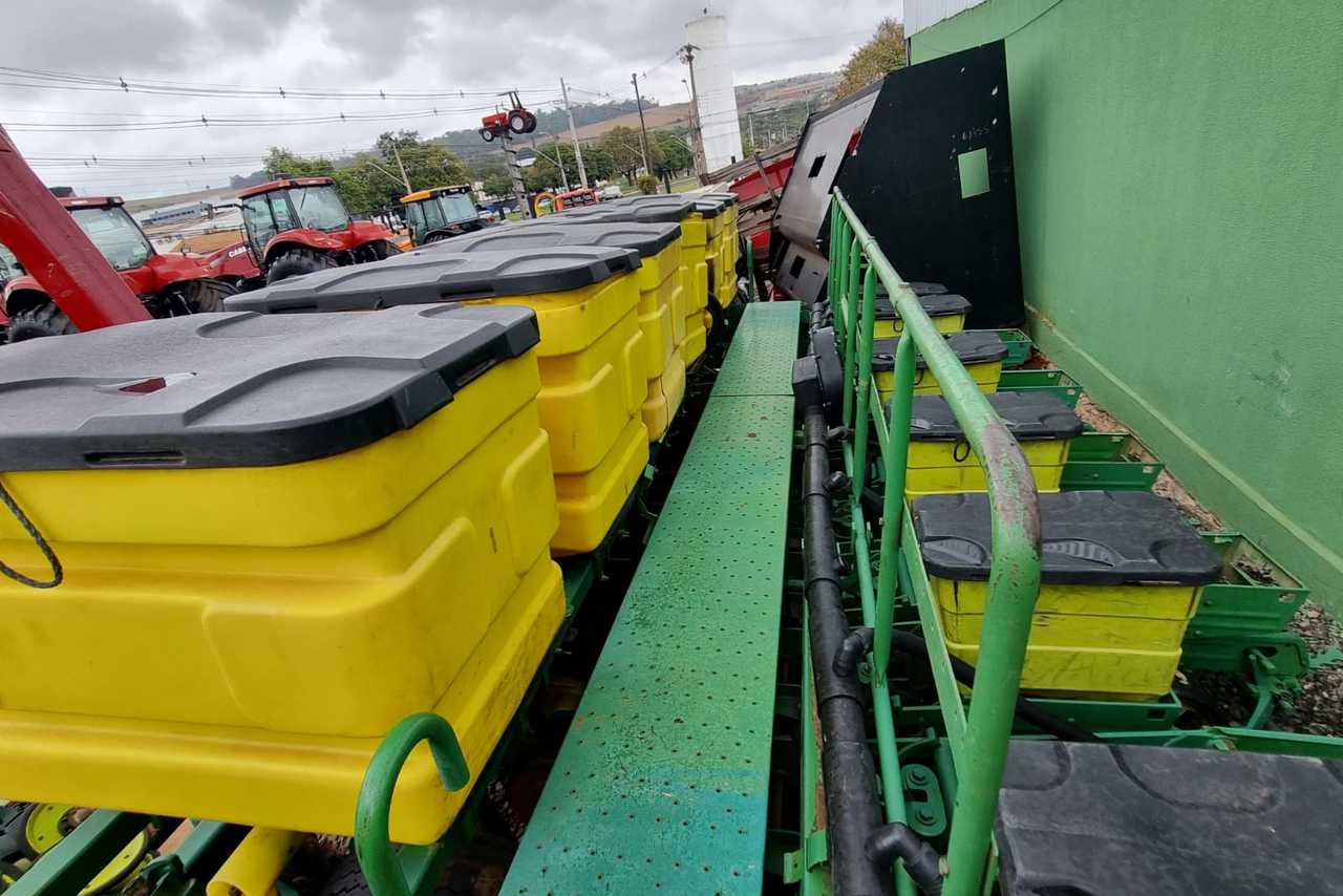 John Deere Plantadeiras - 06/06 2