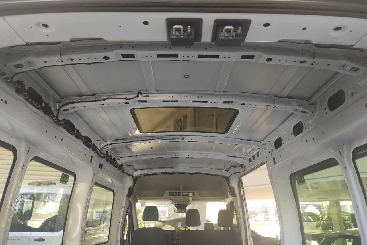 Ford Transit Furgão - 21/22 3